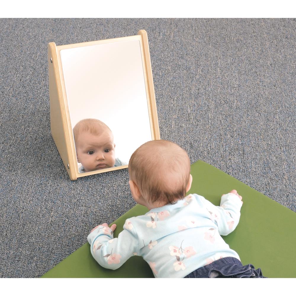 Infant Mirror Stand. Picture 1