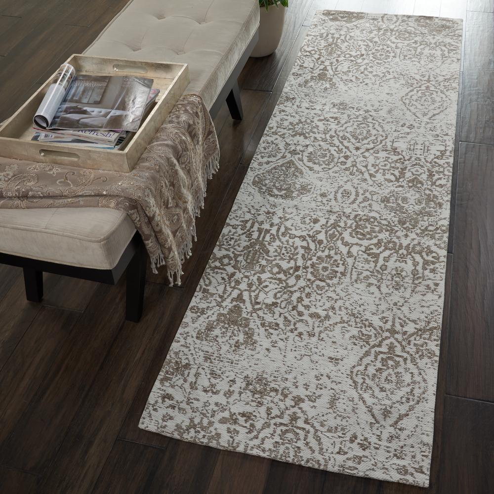 Damask Area Rug, Ivory, 2'3" x 7'6". Picture 4