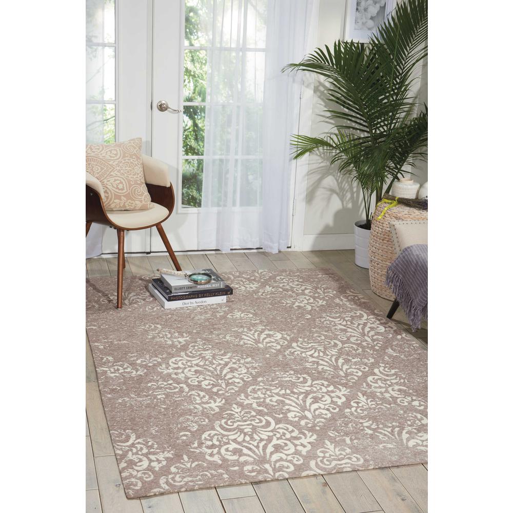 Damask Area Rug, Ivory/Grey, 5' x 7'. Picture 4