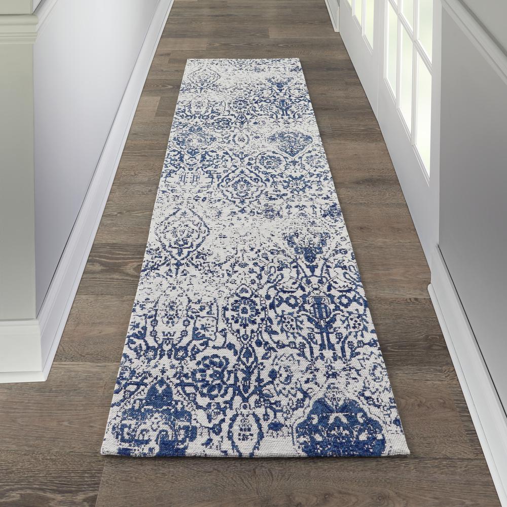 Damask Area Rug, Ivory/Navy, 2'3" x 7'6". Picture 4