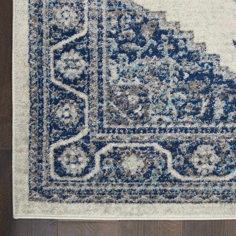 Persian Vintage Area Rug, Ivory/Blue, 5'3"X7'3". Picture 1