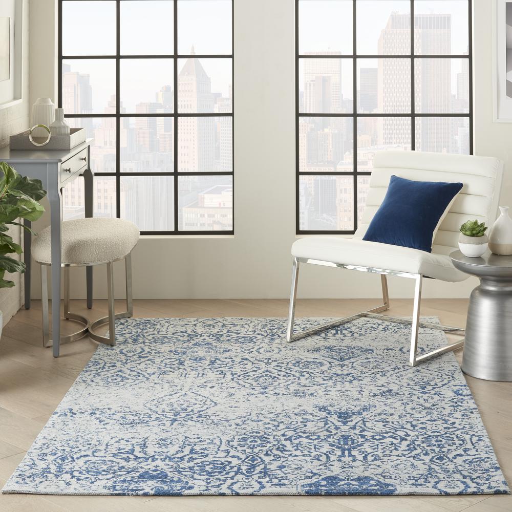 Damask Area Rug, Blue, 6' x 9'. Picture 4