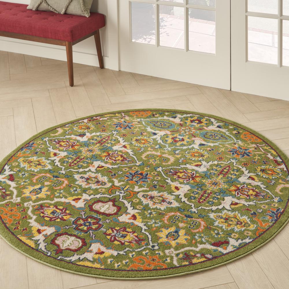 Bohemian Round Area Rug, 4' x Round. Picture 2