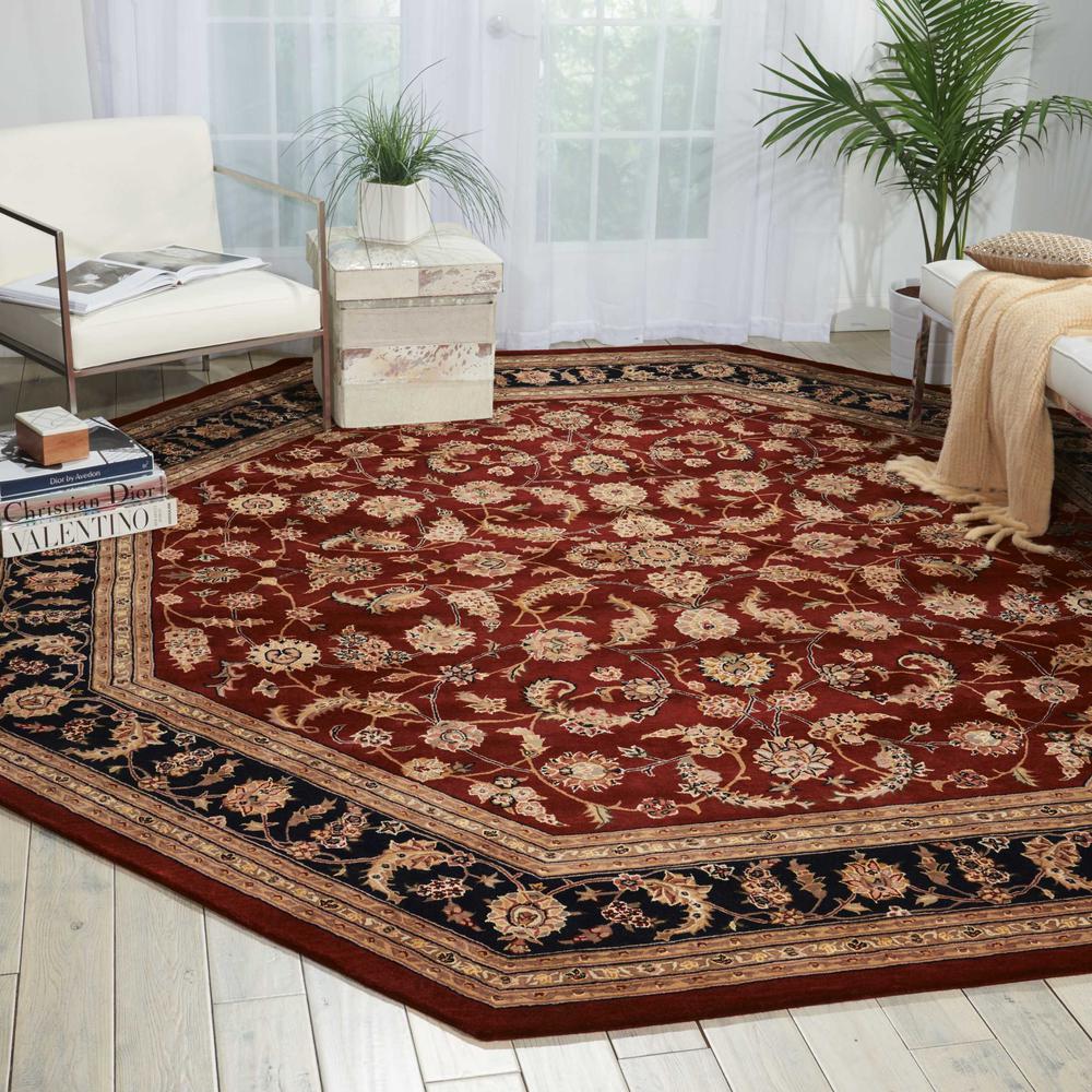 Traditional Octagon Area Rug, 10' x Octagon. Picture 3