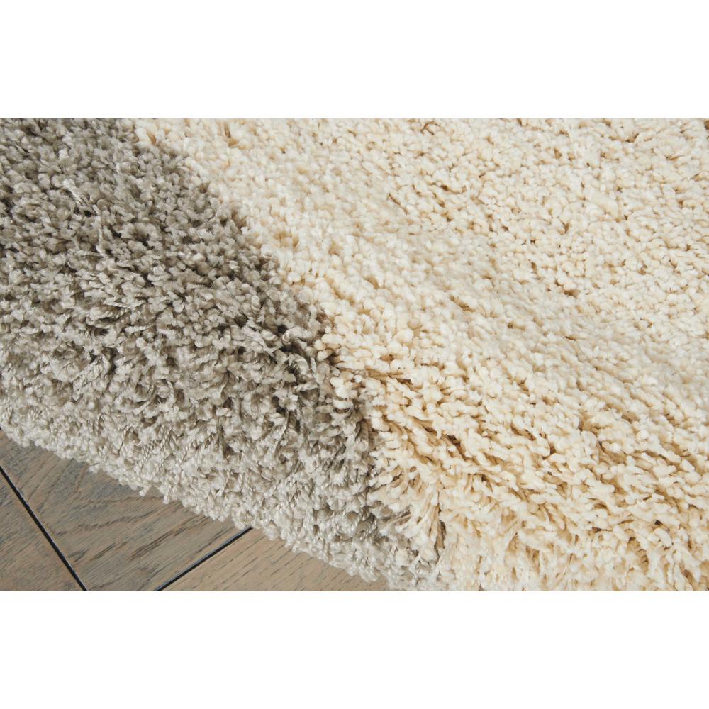 Amore Area Rug, Ivory/Silver, 3'11" x 5'11". Picture 7