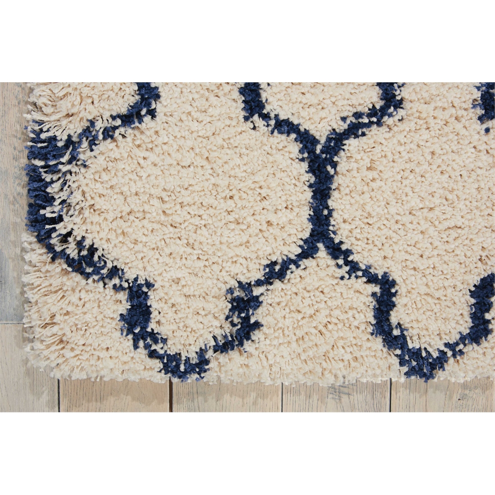 Amore Area Rug, Ivory/Blue, 5'3" x 7'5". Picture 8