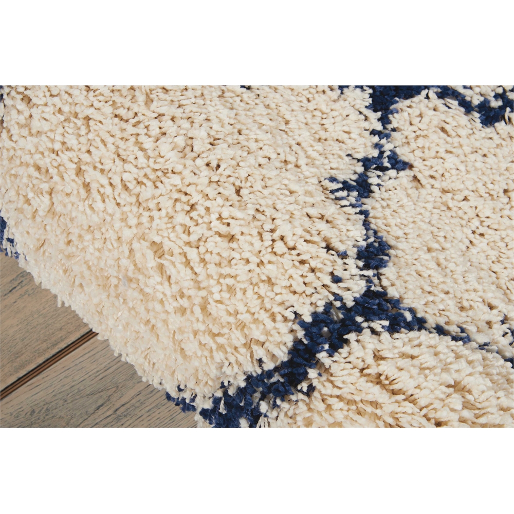 Amore Area Rug, Ivory/Blue, 2'2" x 10'. Picture 3