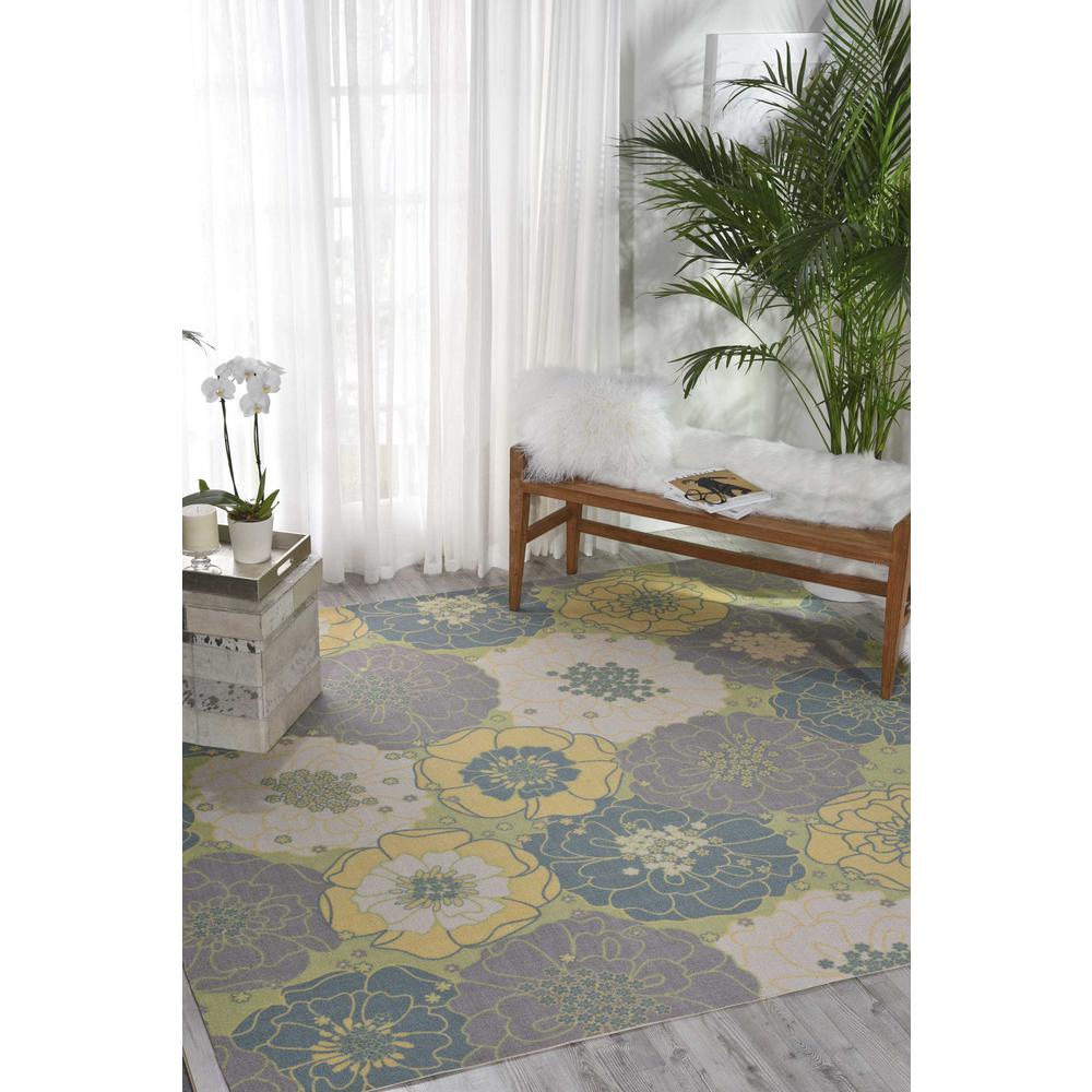 Home & Garden Area Rug, Green, 7'9" x SQUARE. Picture 2