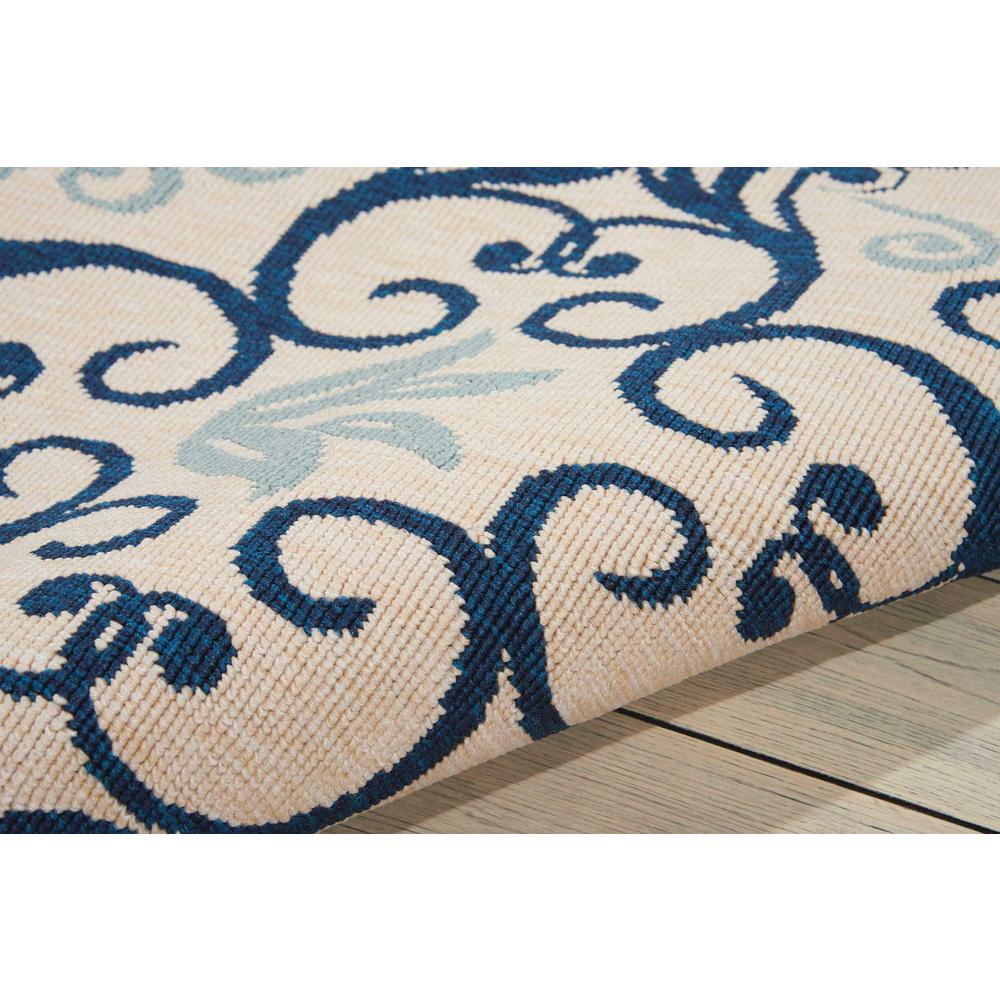 Caribbean Area Rug, Ivory/Navy, 2'6" x 4'. Picture 4
