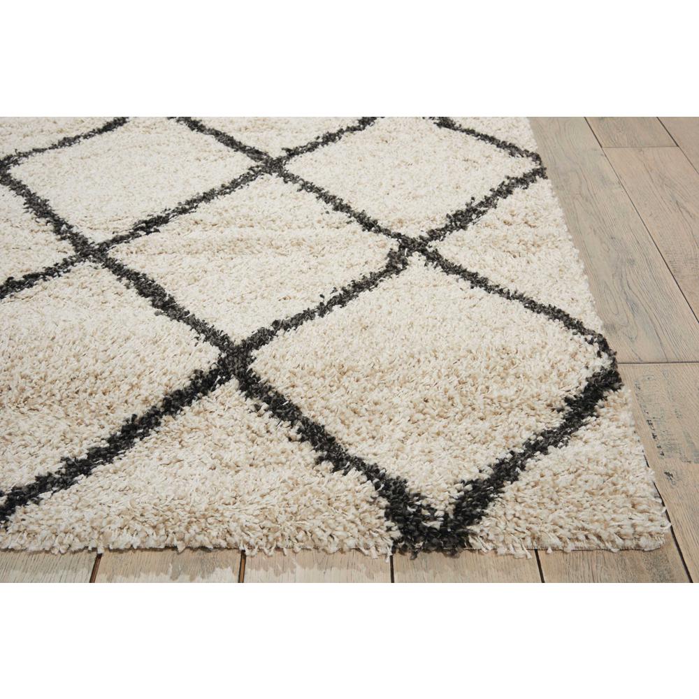 Brisbane Area Rug, Ivory/Charcoal, 5' x 7'. Picture 6