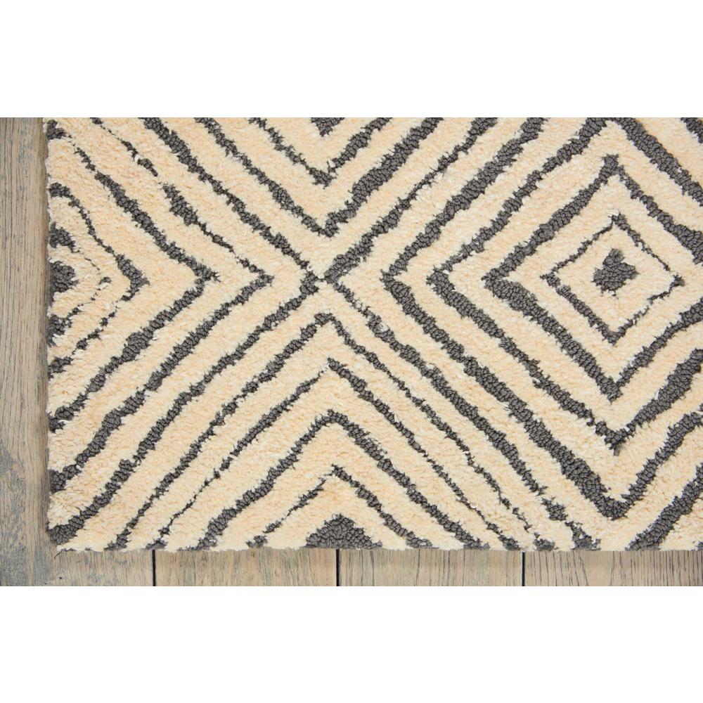 Modern Deco Area Rug, Grey/Ivory, 9'6" x 13'. Picture 2