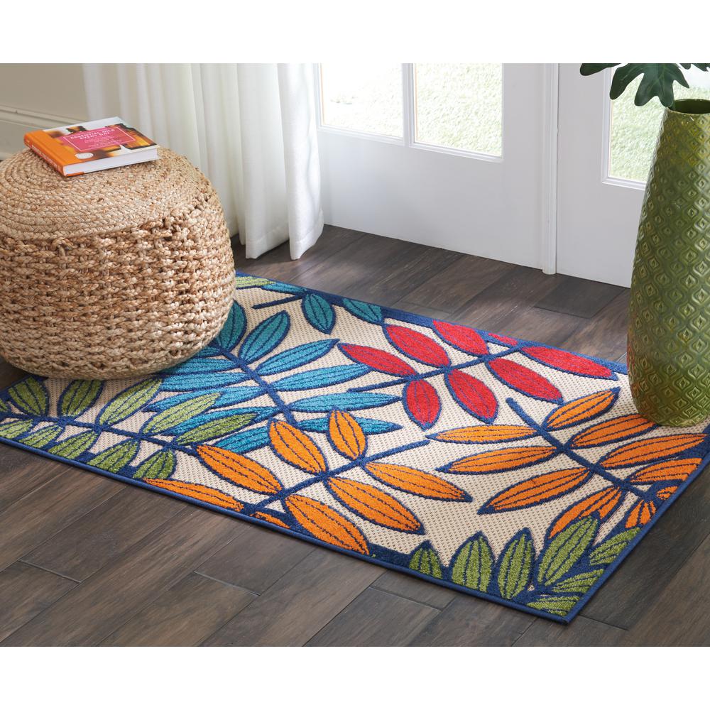 Tropical Rectangle Area Rug, 3' x 4'. Picture 7
