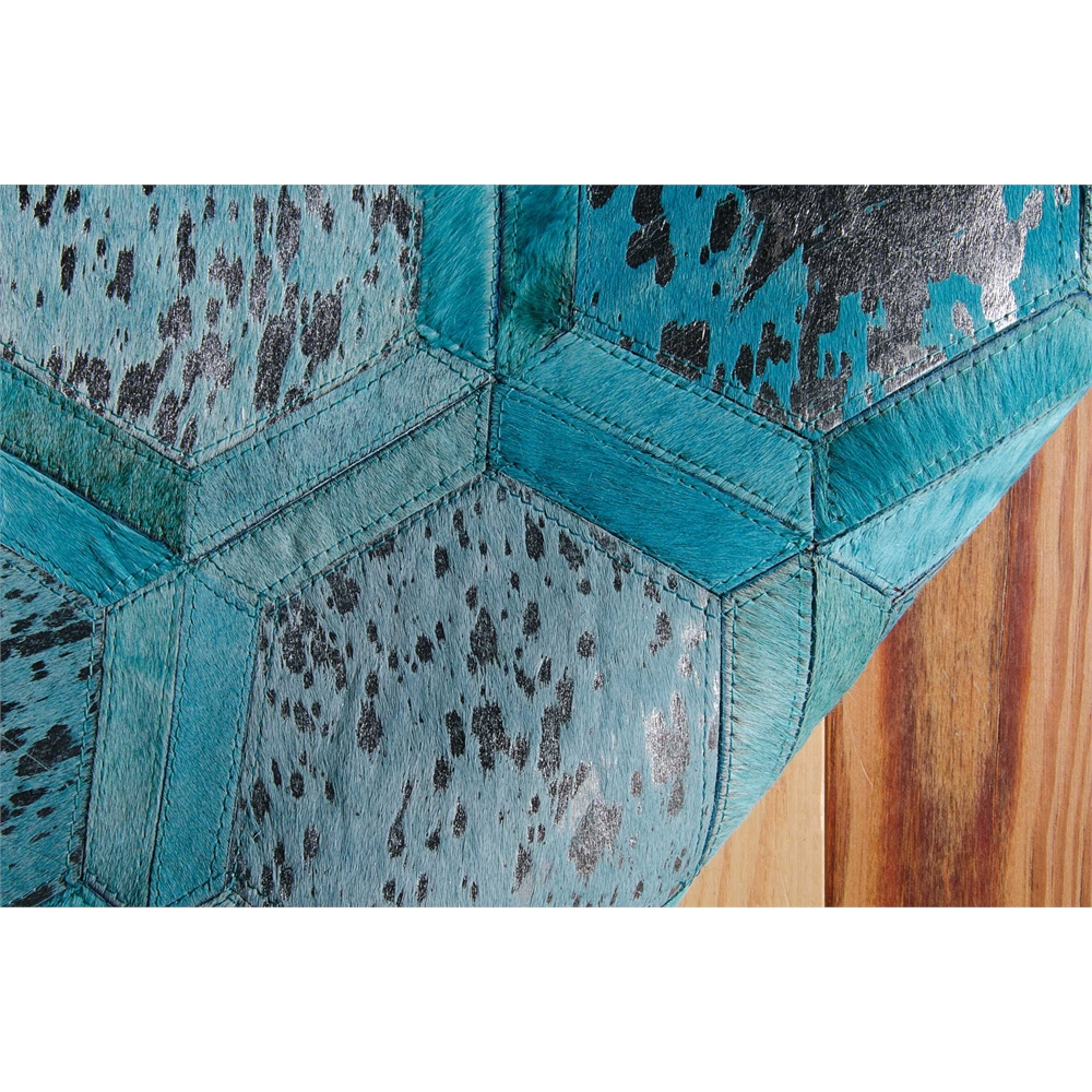 City Chic Area Rug, Turquoise, 5'3" x 7'5". Picture 6