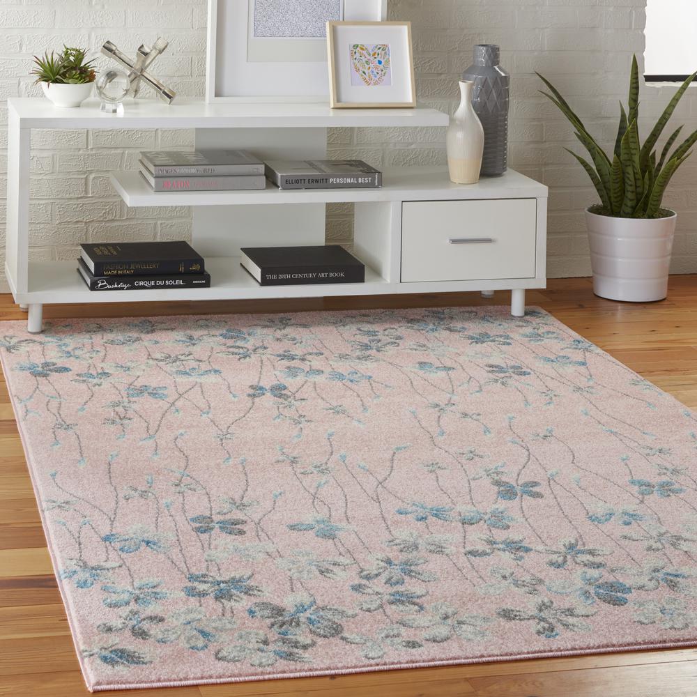 Tranquil Area Rug, Pink, 5'3" X 7'3". Picture 6
