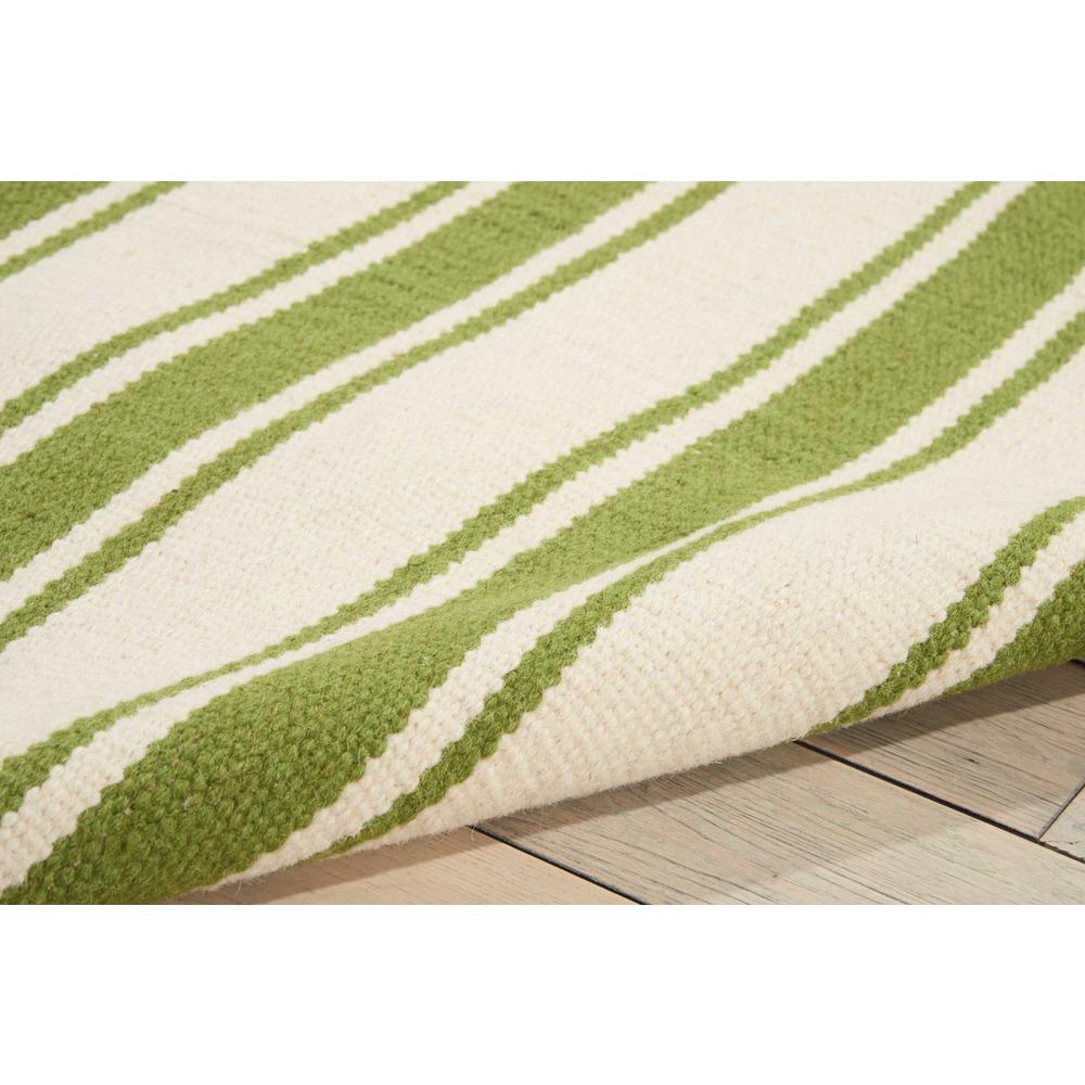 Solano Area Rug, Ivory/Green, 5' x 7'6". Picture 3