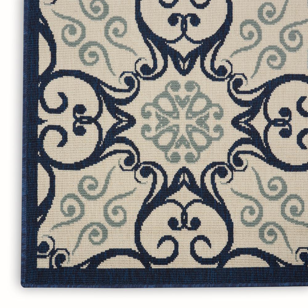 CRB02 Caribbean Ivory/Navy Area Rug- 5'3" x 5'3"square. Picture 5