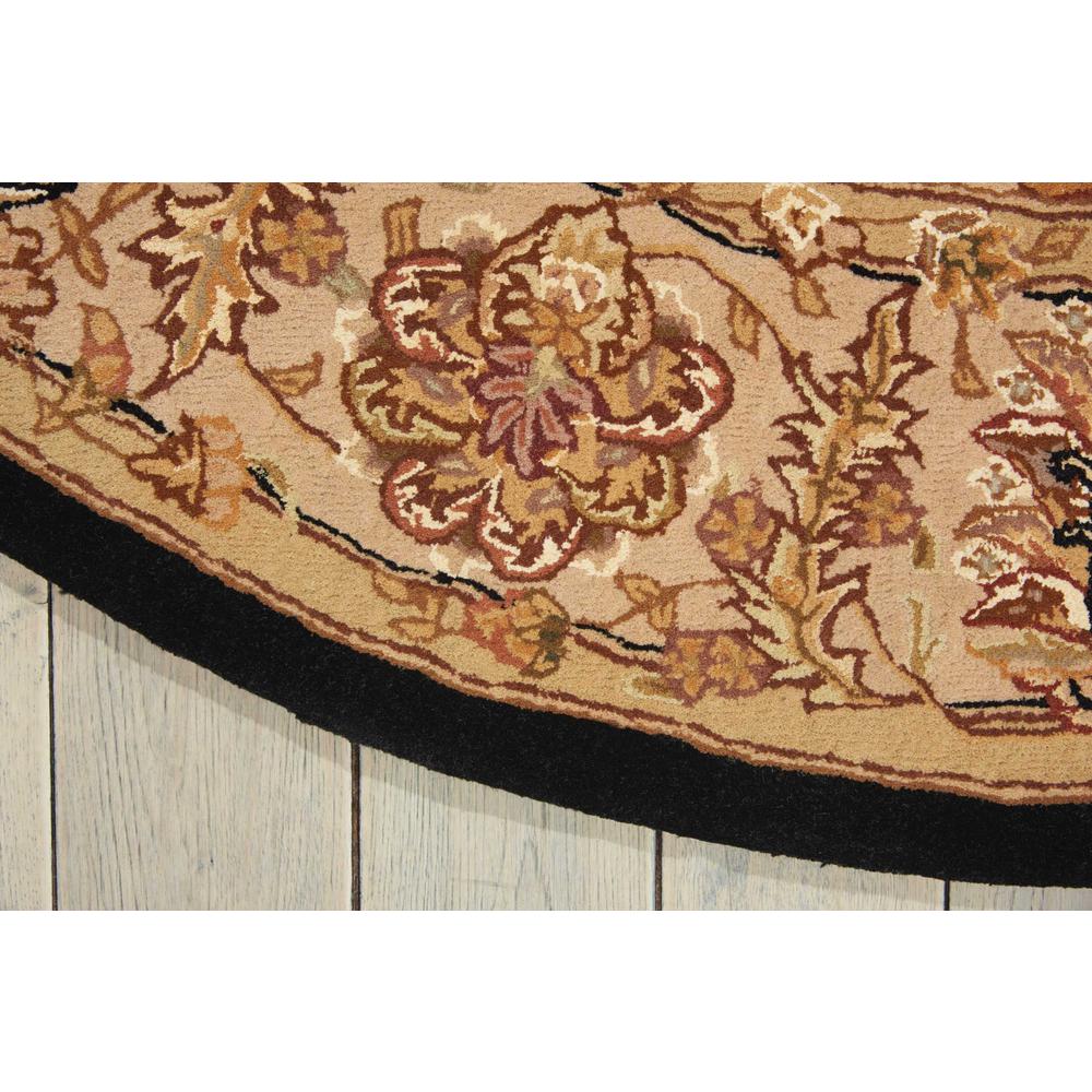 Oval Traditional Handmade Area Rug. Picture 3