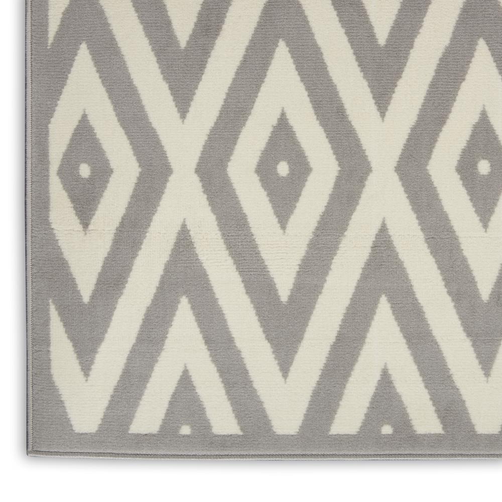 Grafix Area Rug, White/Grey, 5'3" x 7'3". Picture 5