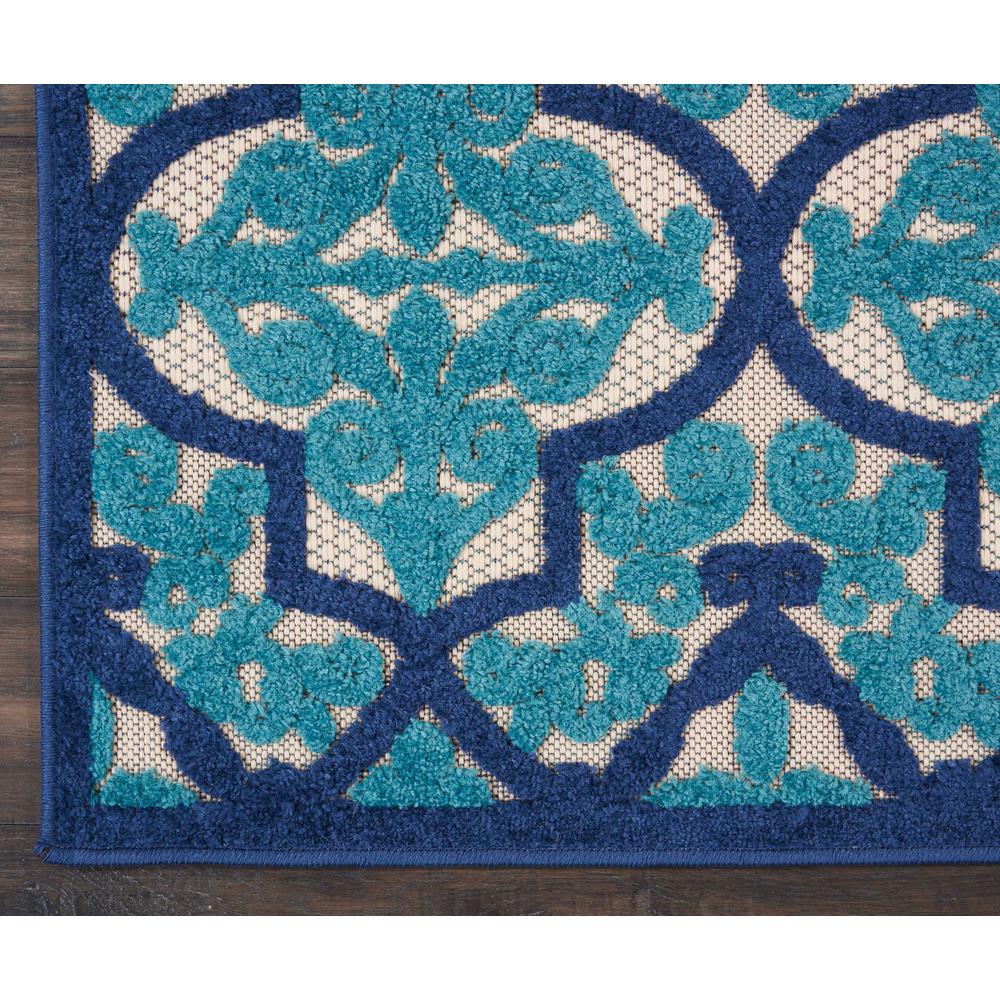Bohemian Rectangle Area Rug, 3' x 4'. Picture 3