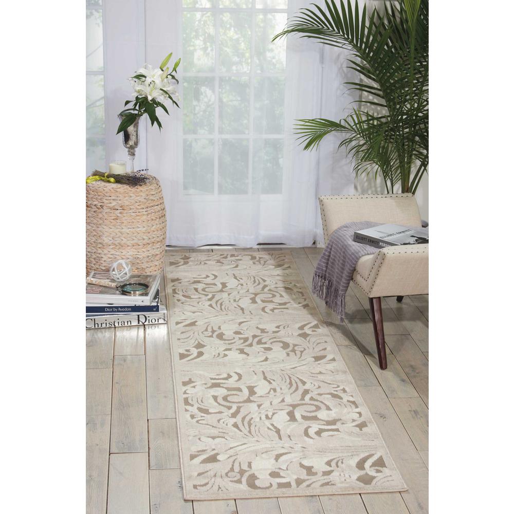Graphic Illusions Area Rug, Grey/Camel, 2'3" x 3'9". Picture 2