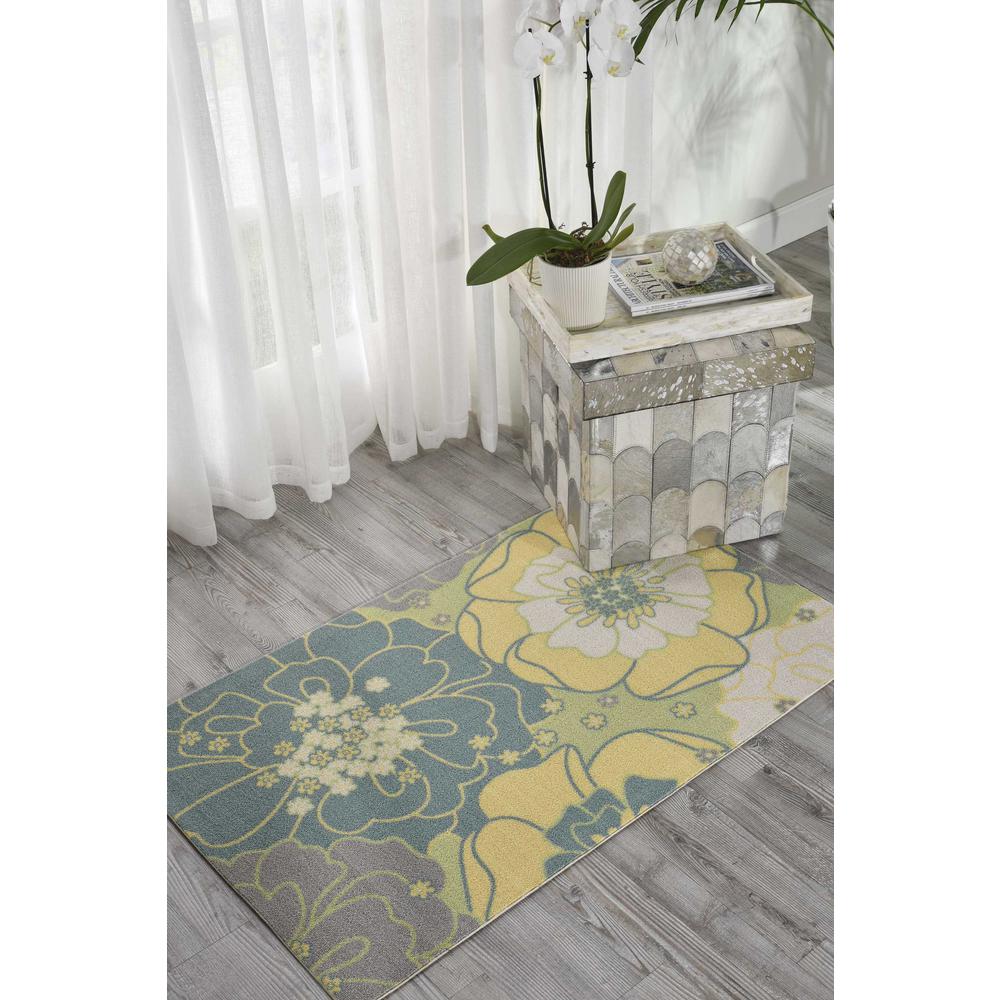 Home & Garden Area Rug, Green, 2'3" x 3'9". Picture 2
