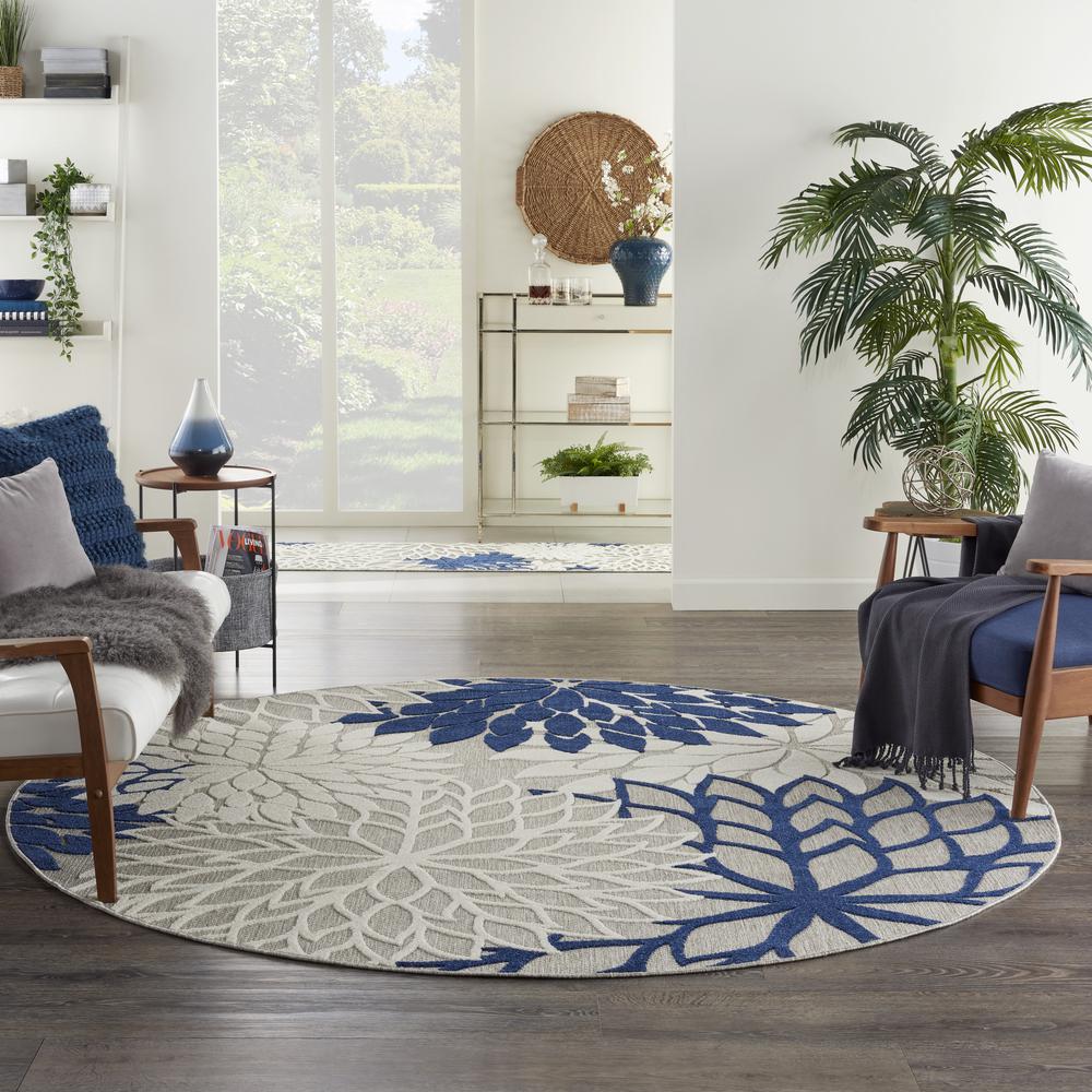 ALH05 Aloha Ivory/Navy Area Rug- 7'10" x round. Picture 2