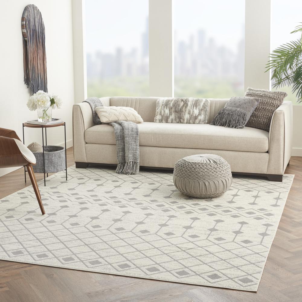 GRF37 Grafix Ivory/Grey Area Rug- 7'10" x 9'10". Picture 9