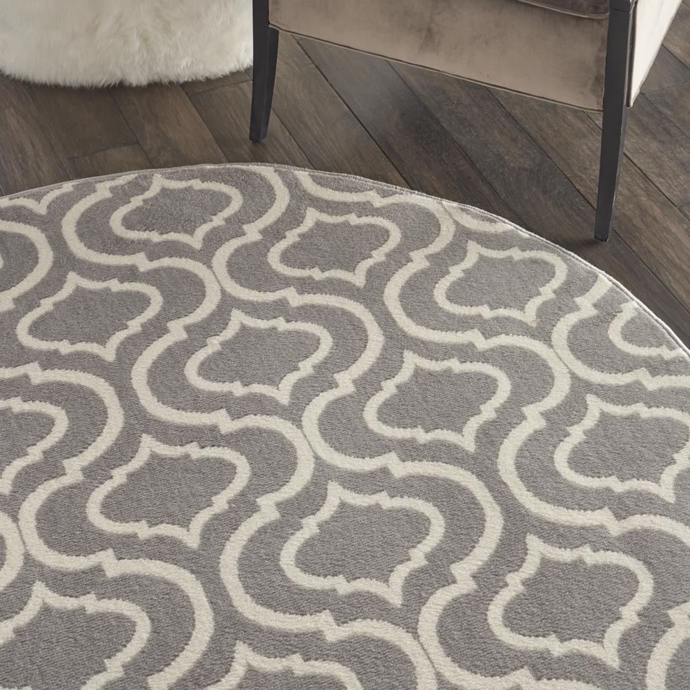 Jubilant Area Rug, Grey, 5'3" x ROUND. Picture 5