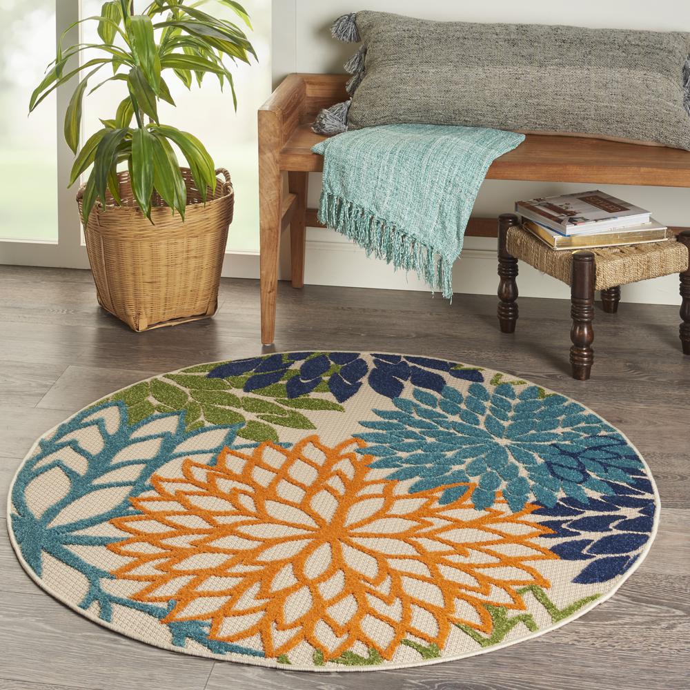 Tropical Round Area Rug, 4' x Round. Picture 8