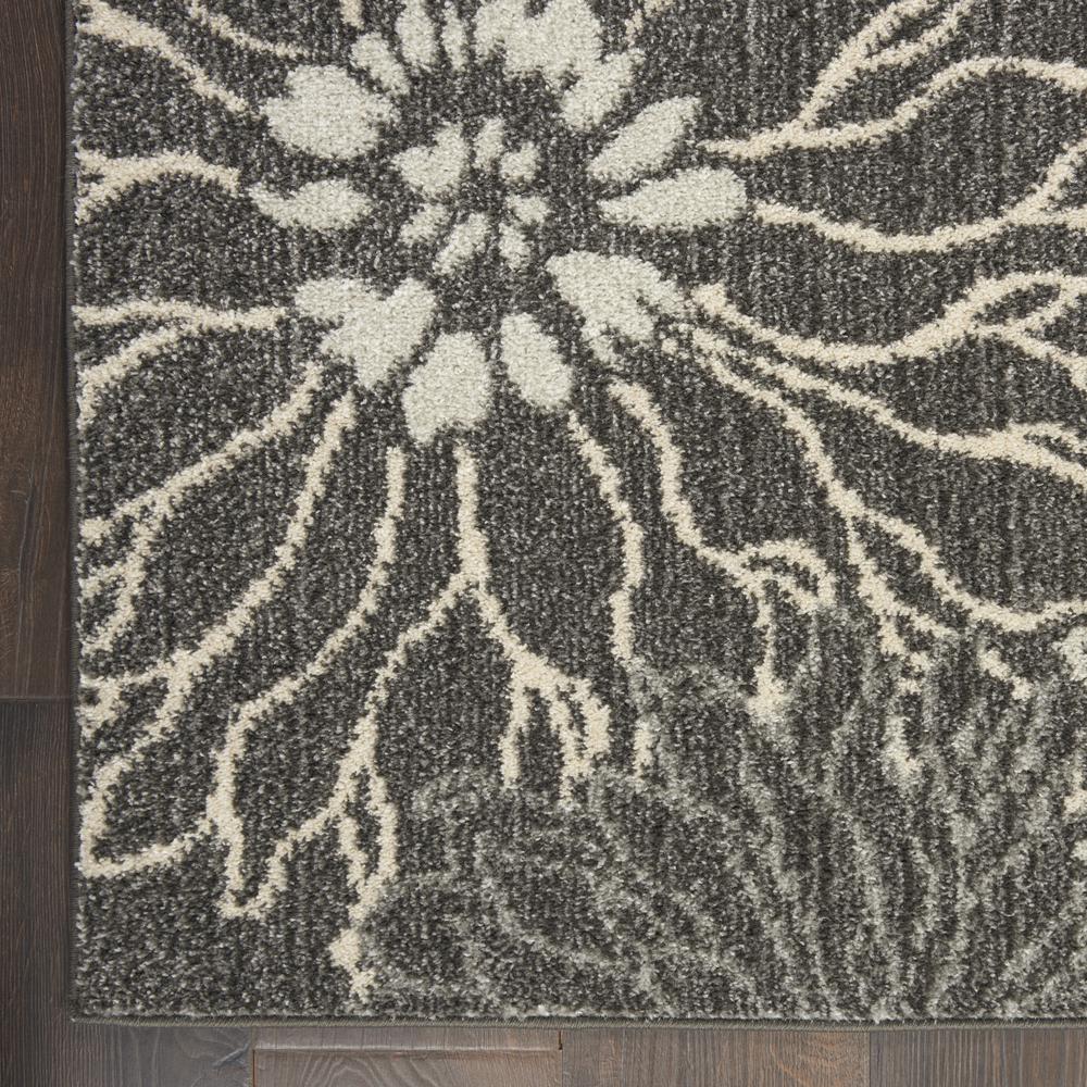 Contemporary Rectangle Area Rug, 4' x 6'. Picture 5