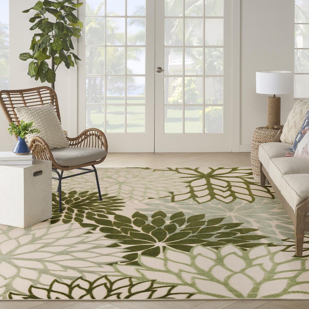 Tropical Rectangle Area Rug, 9' x 12'. Picture 10