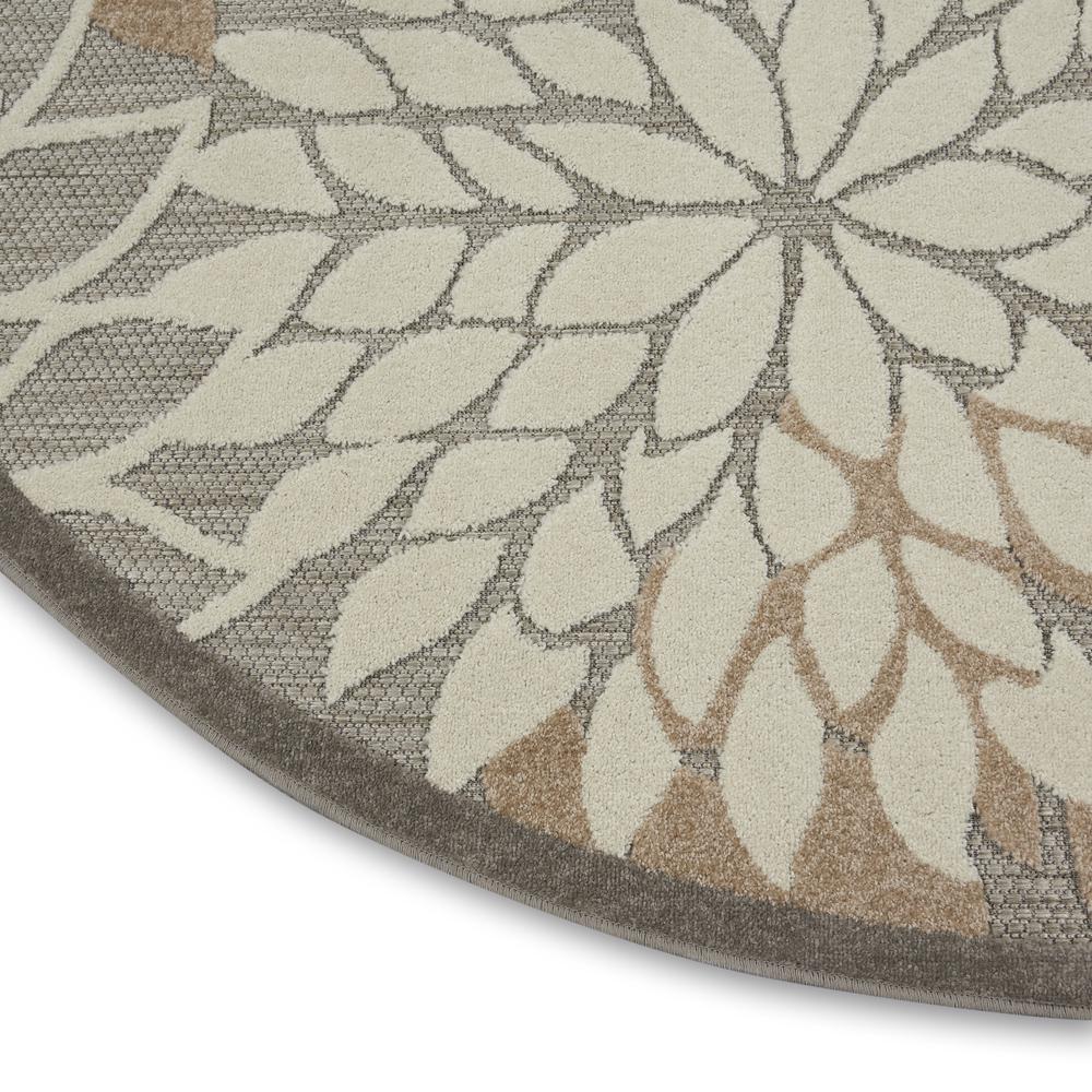 Nourison Aloha Indoor/Outdoor Round Area Rug, 4' x ROUND, Natural. Picture 5