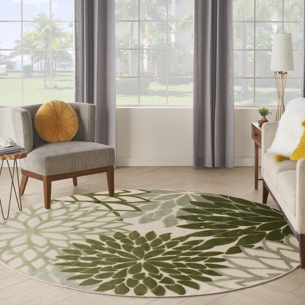 Tropical Round Area Rug, 8' x Round. Picture 10