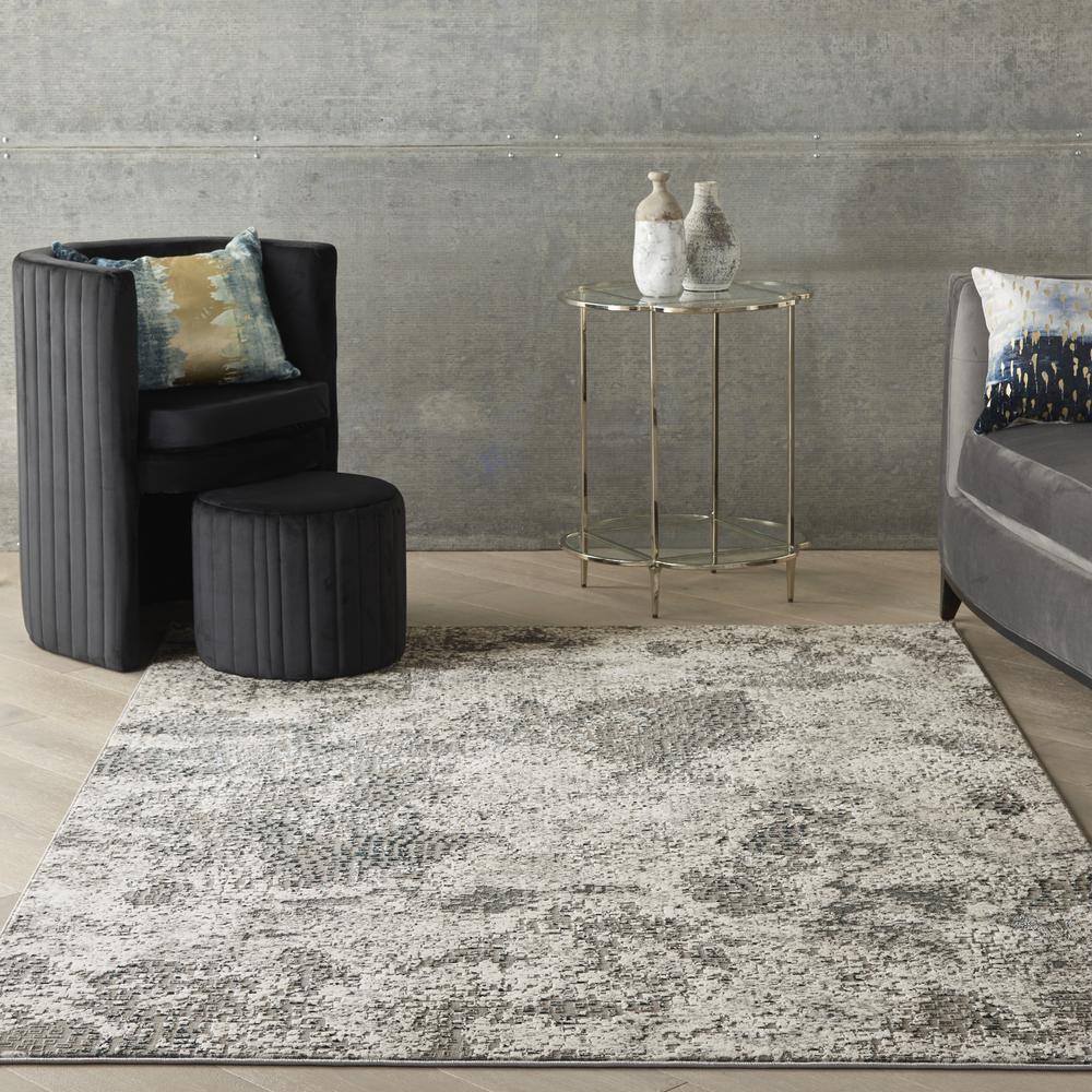 Michael Amini MA90 Uptown Area Rug, Ivory/Grey, 4' x 6', UPT02. Picture 2