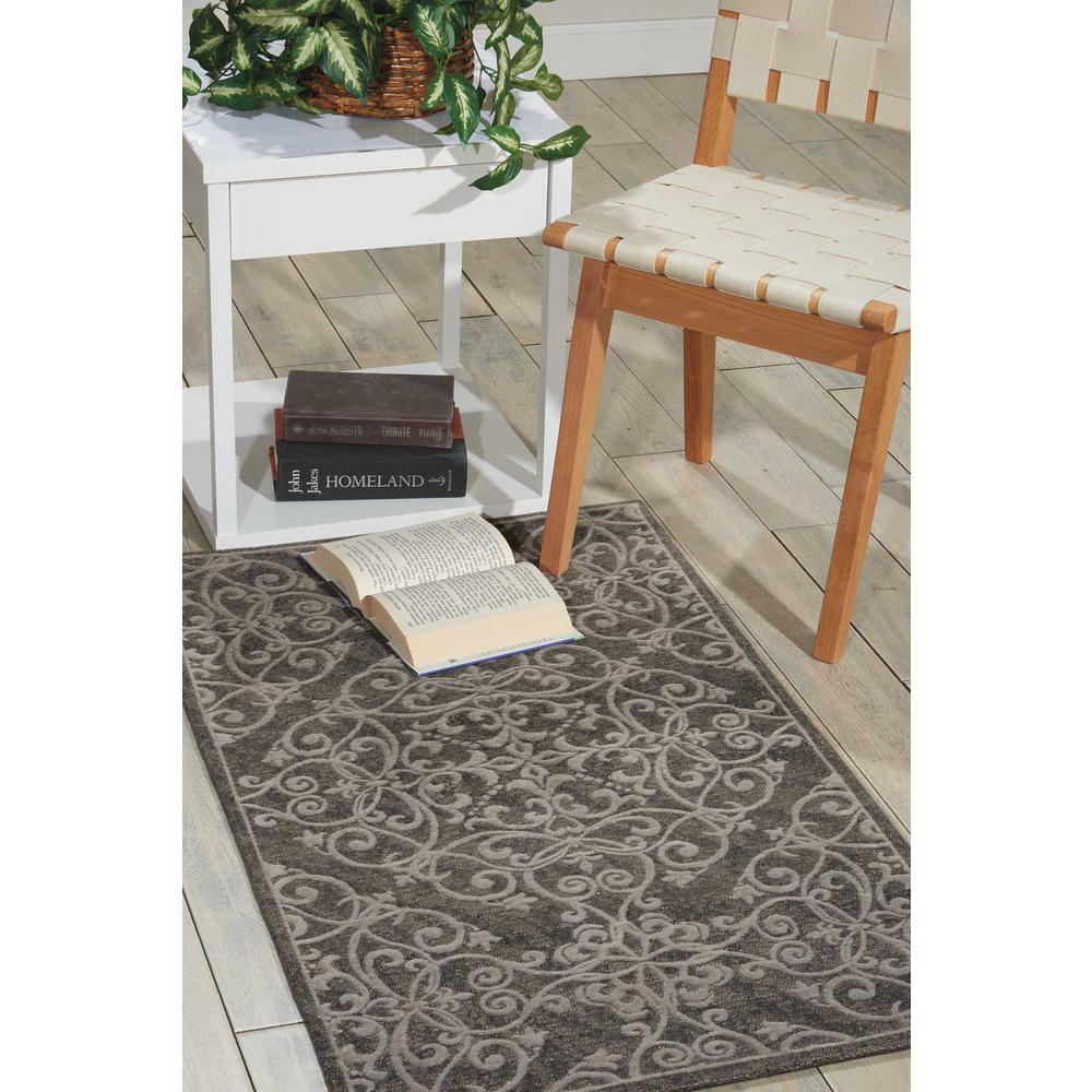Damask Area Rug, Grey, 2'3" x 3'9". Picture 4