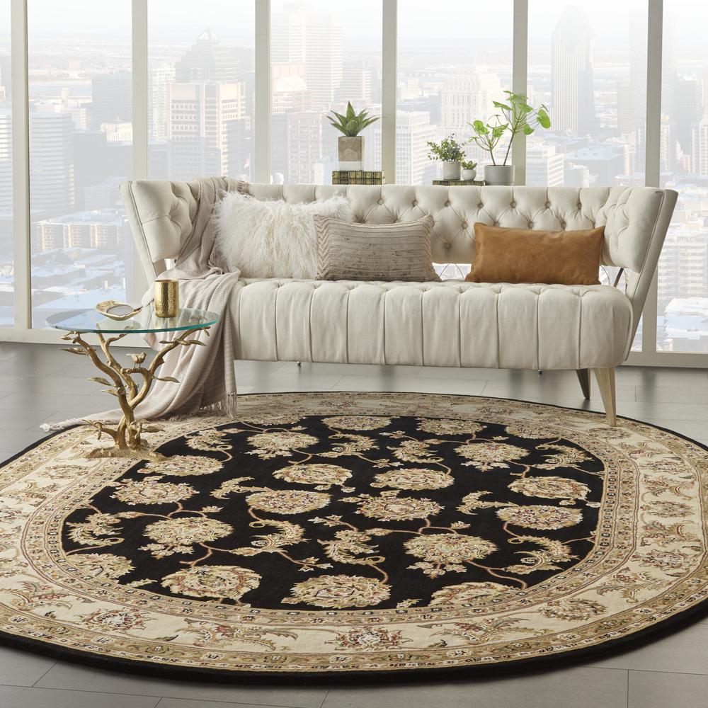 Oval Traditional Handmade Area Rug. Picture 9