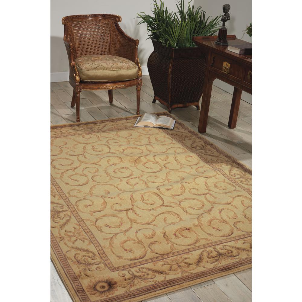 Traditional Rectangle Area Rug, 5' x 8'. Picture 2