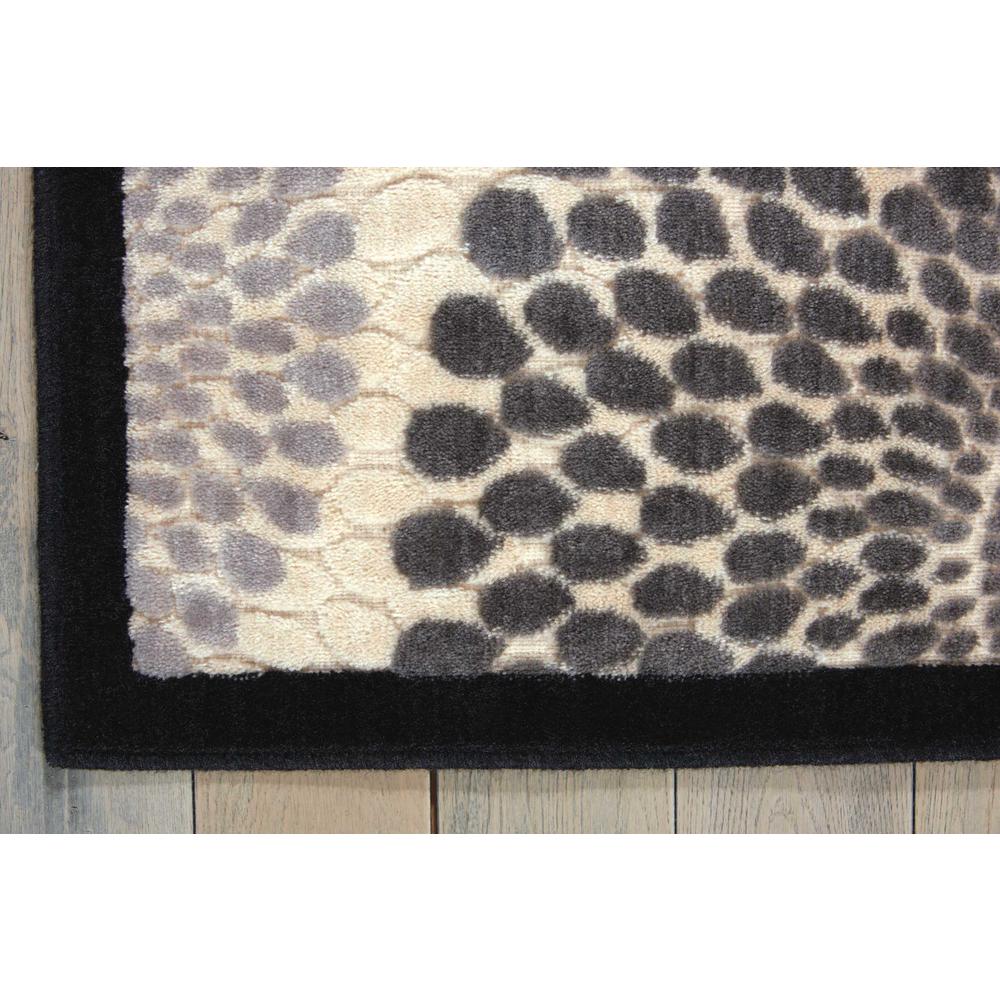 Graphic Illusions Area Rug, Parchment, 2'3" x 3'9". Picture 3