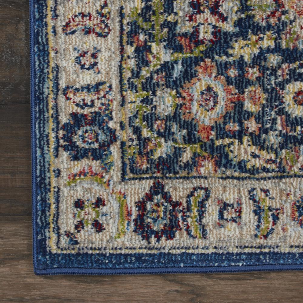 Traditional Rectangle Area Rug, 2' x 4'. Picture 5