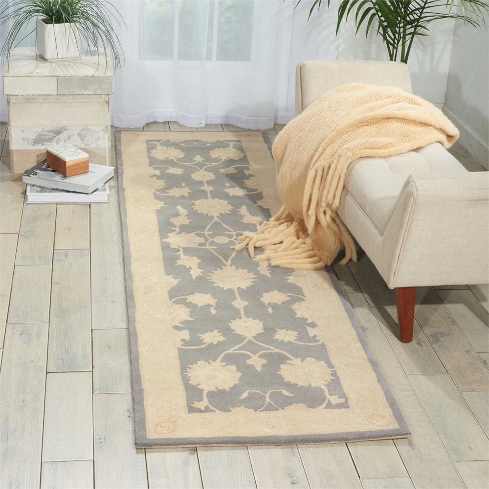 Royal Serenity "Hyde Park" Slate Area Rug. Picture 4