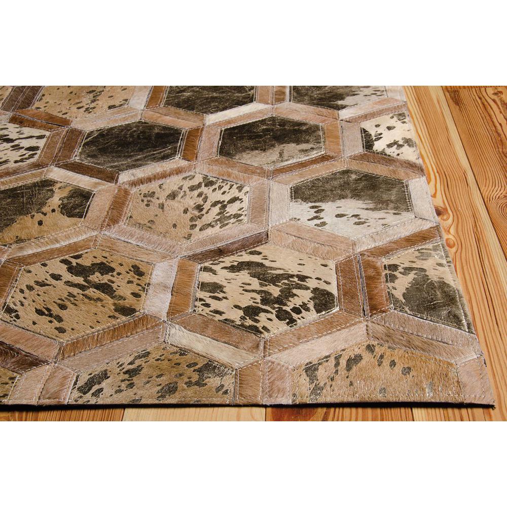 City Chic Area Rug, Amber/Gold, 8' x 10'. Picture 3