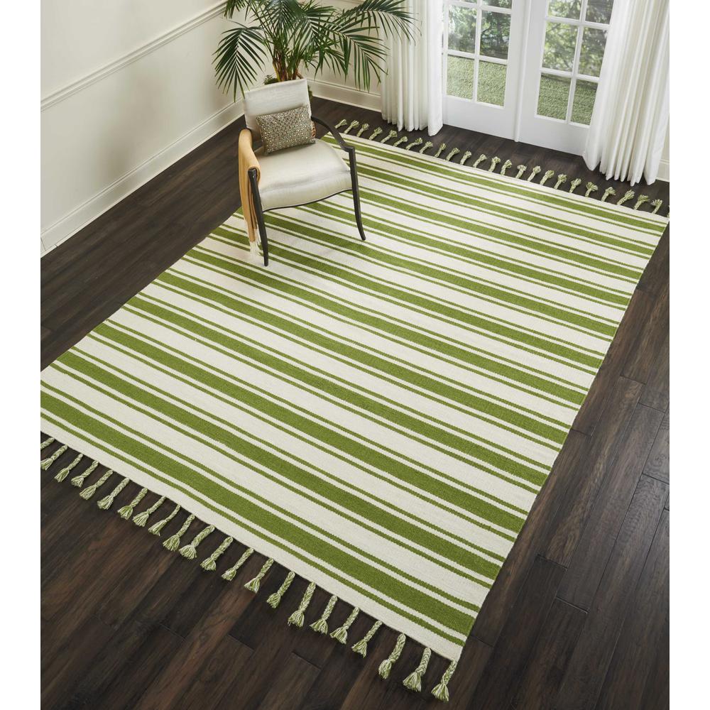 Solano Area Rug, Ivory/Green, 8' x 10'6". Picture 4