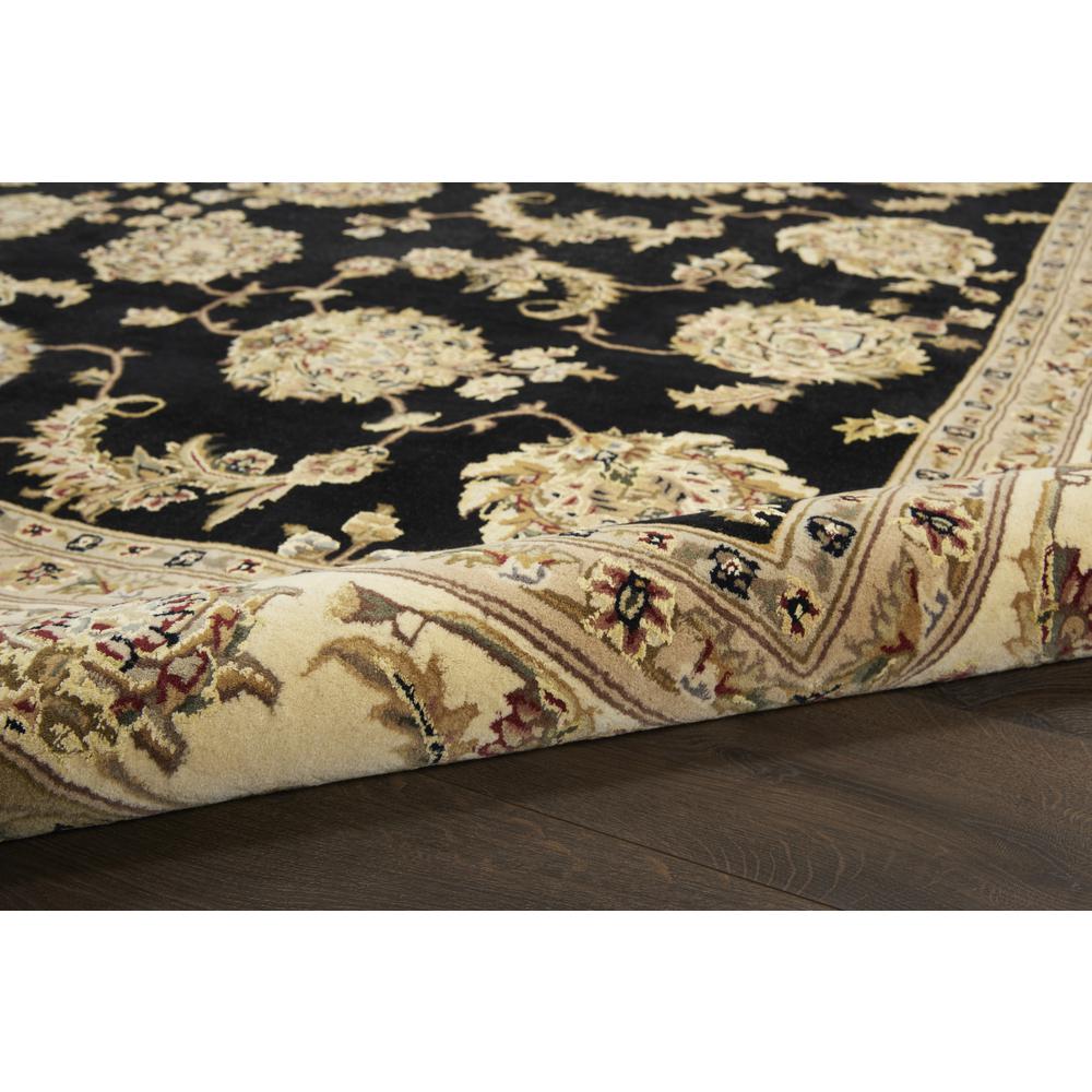 Traditional Rectangle Area Rug, 10' x 14'. Picture 8