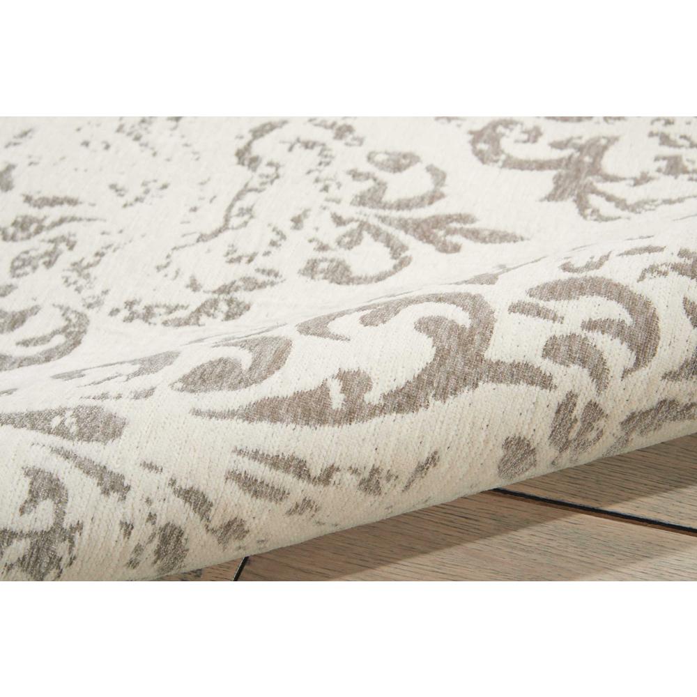 Damask Area Rug, Ivory, 8' x 10'. Picture 3