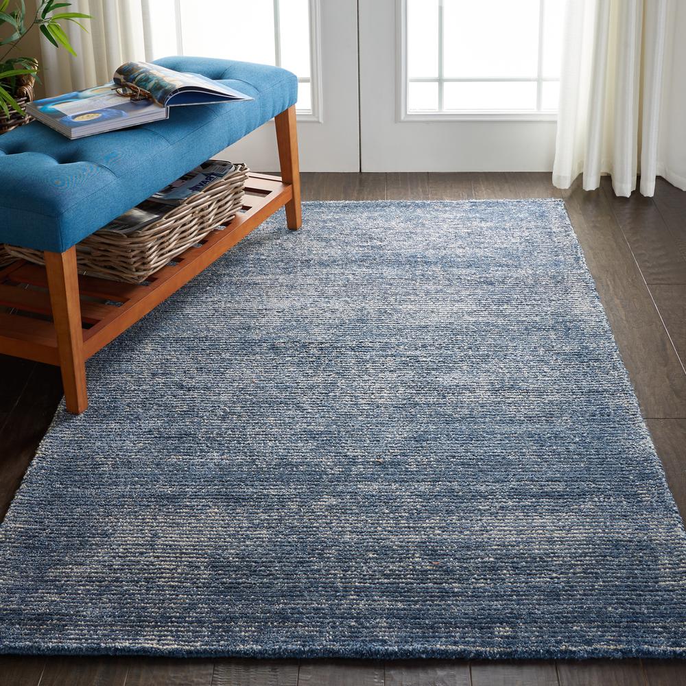 Modern Rectangle Area Rug, 4' x 6'. Picture 3