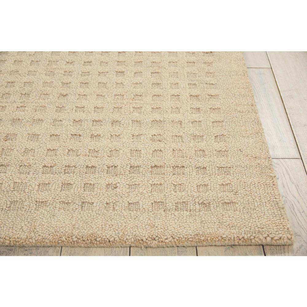 Perris Area Rug, Taupe, 5' x 7'6". Picture 3
