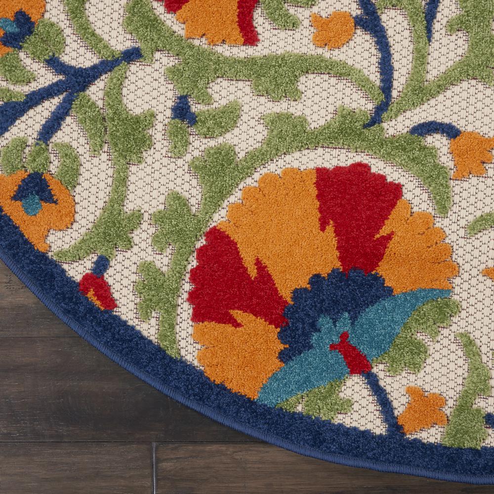 Transitional Round Area Rug, 4' x Round. Picture 5