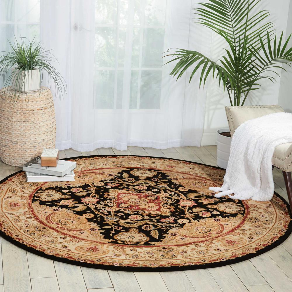 Traditional Round Area Rug, 8' x Round. Picture 2