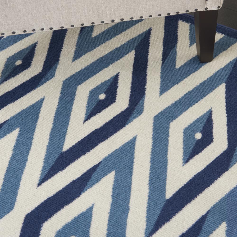 Grafix Area Rug, White/Blue, 7'10" x 9'10". Picture 8