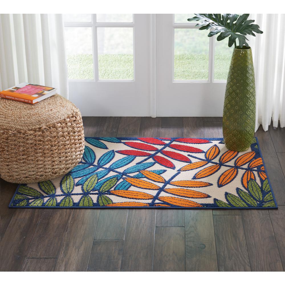Tropical Rectangle Area Rug, 3' x 4'. Picture 2